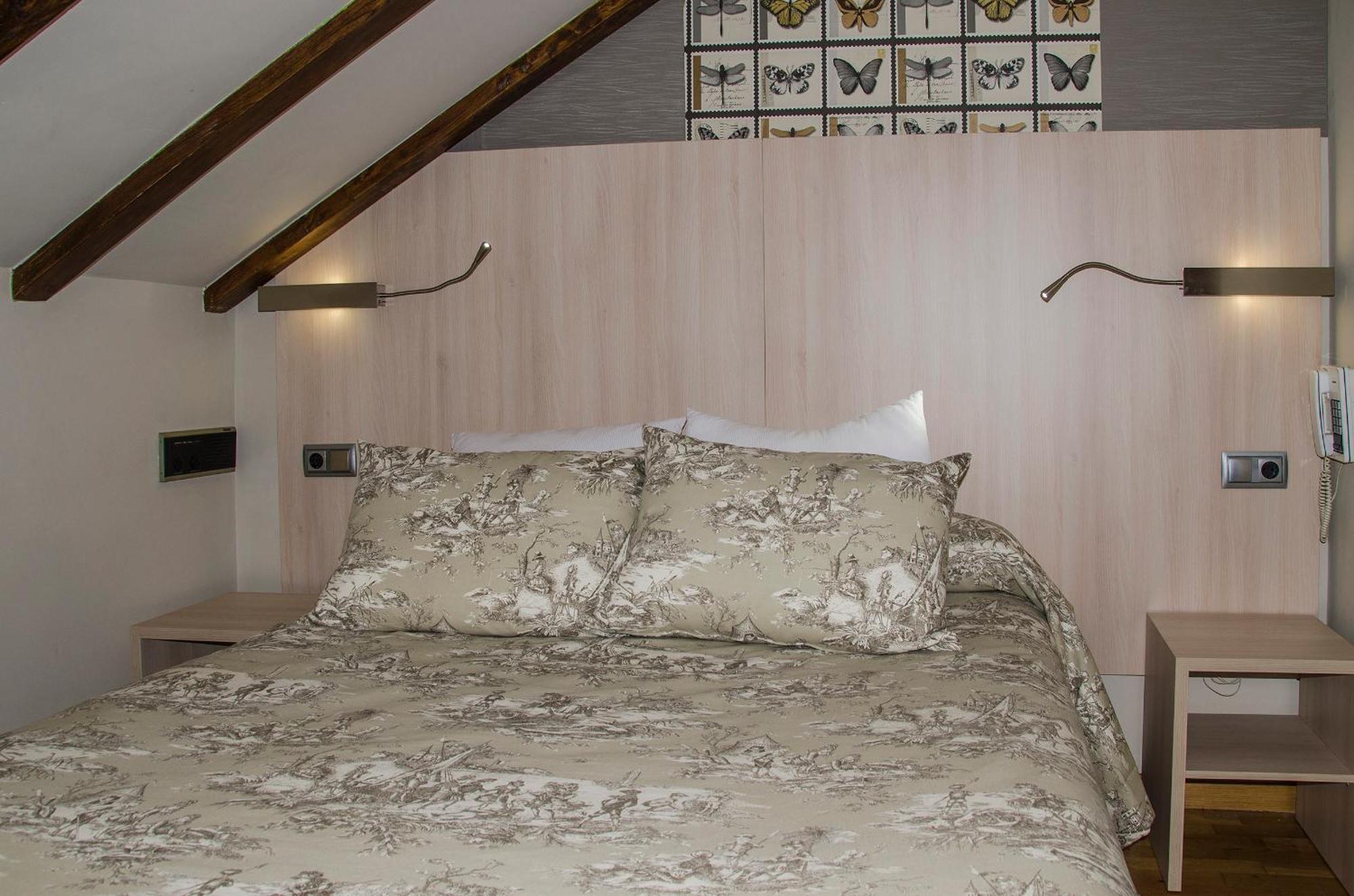 Hotel Presa Riano  Ruang foto