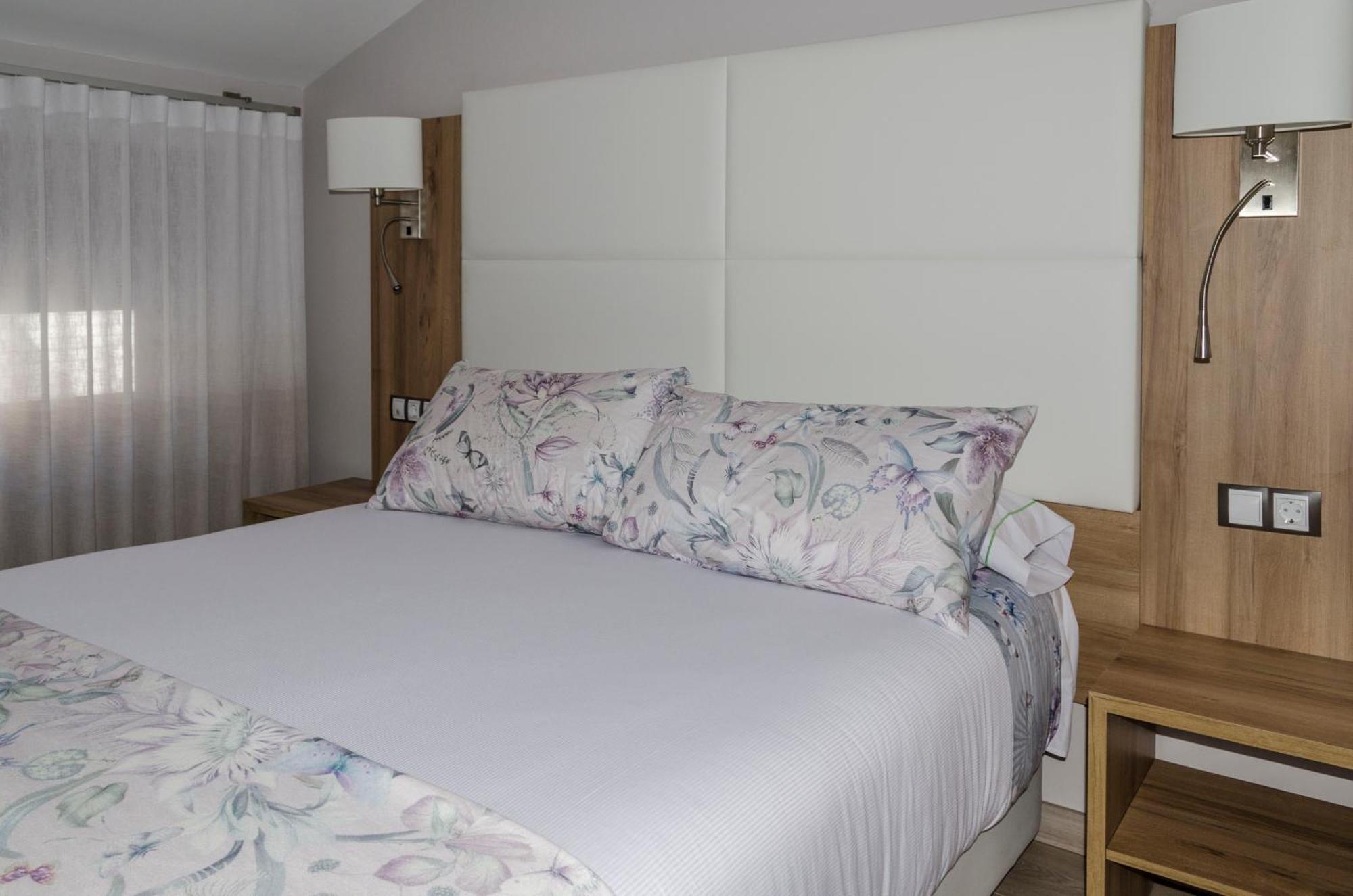 Hotel Presa Riano  Ruang foto